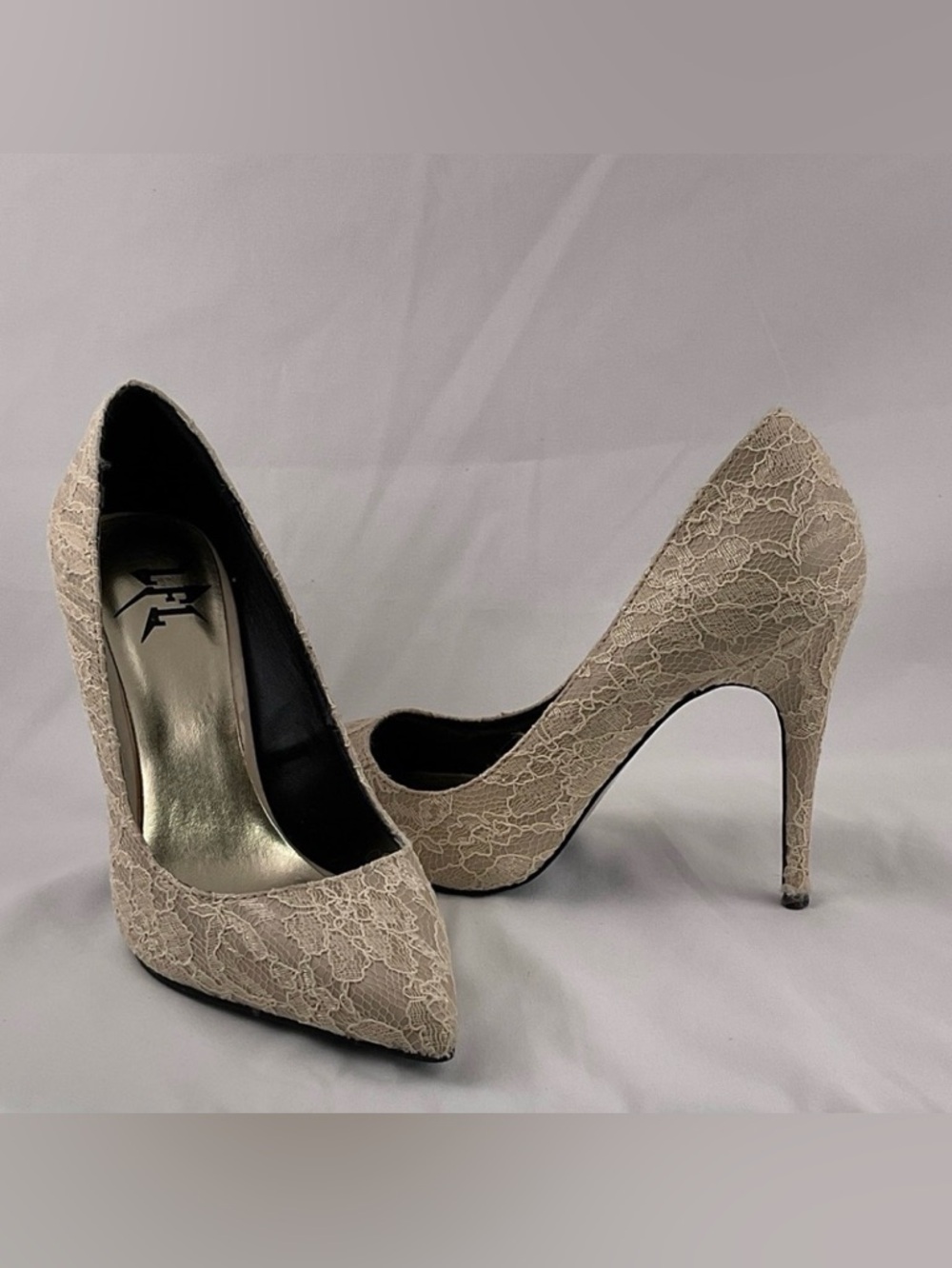 LFL by Lust for‎ Life Lace Heels in Tan